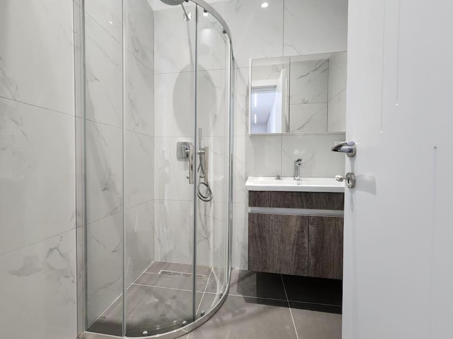 Central Tirana Apartment Getaway Екстер'єр фото