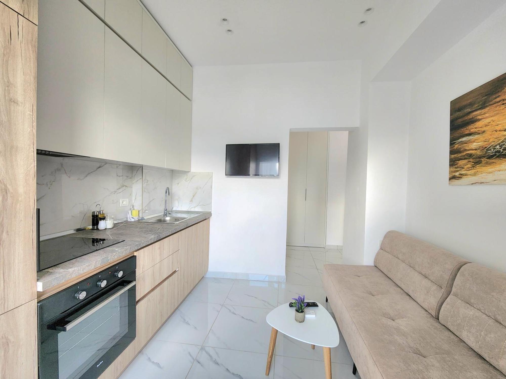 Central Tirana Apartment Getaway Екстер'єр фото